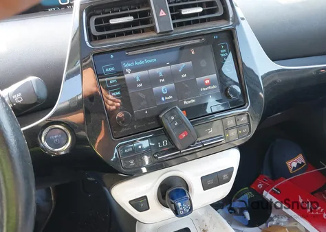 2016 Toyota Prius из США, поврежденный, VIN JTDKARFU7G3502954